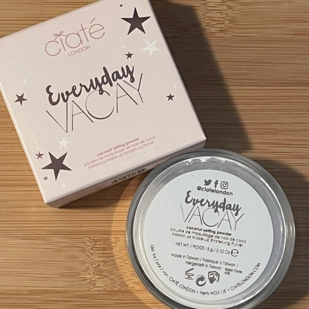 Fenty Beauty Foil & Everyday Vacay Setting‎ Powder Bundle